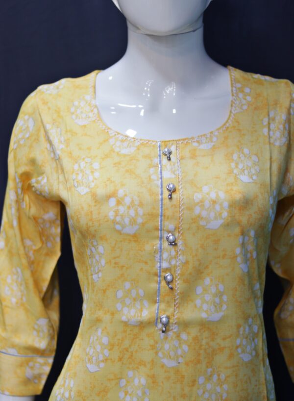 Kurti - Image 2